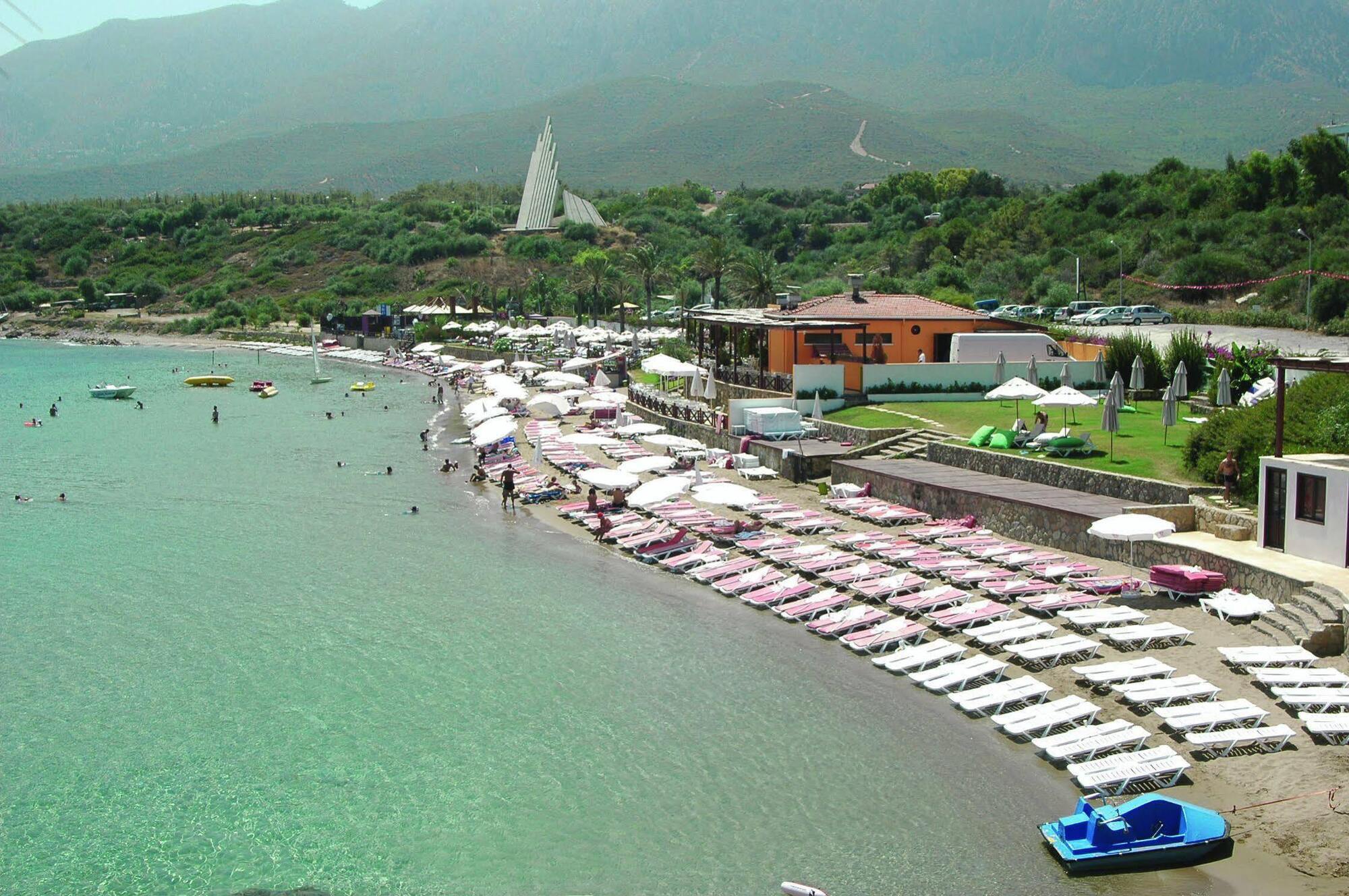 The Savoy Ottoman Palace Hotel Girne Buitenkant foto